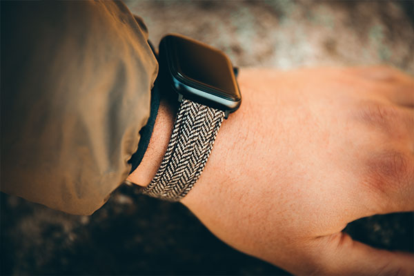 Nike hyper grape apple watch band deals